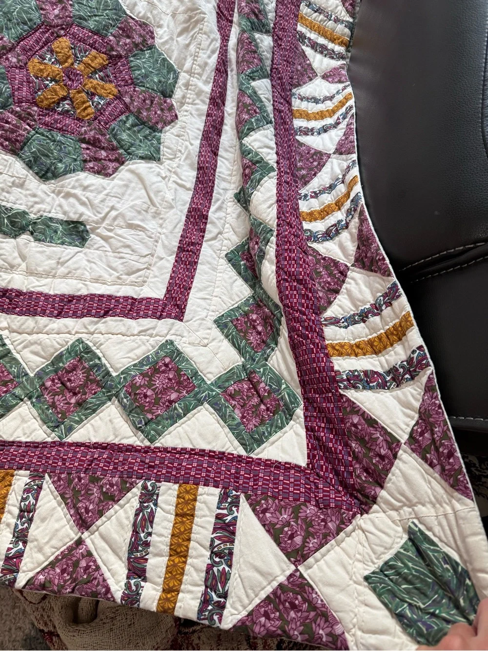 Vtg 90s Reproduction Quilt Patchwork Floral Medallion Queen Cotton Purple Green